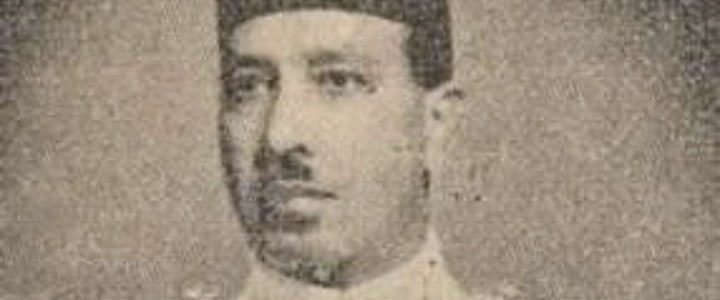 من الشخصبات الوطنية أبن الحربياب اللواء محمد صالح حرب باشا وزير الدفاع سنة 1940 /1939