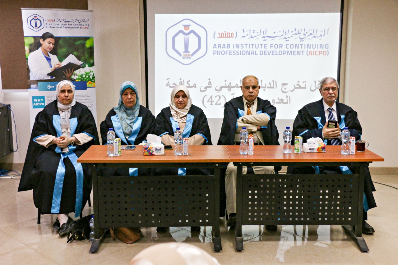 لمسة وفاءً لإرثه العلمي.. احتفالية تخريج الدفعة 42 لدبلوم مكافحة العدوى تحمل ذكرى أسامة رسلان