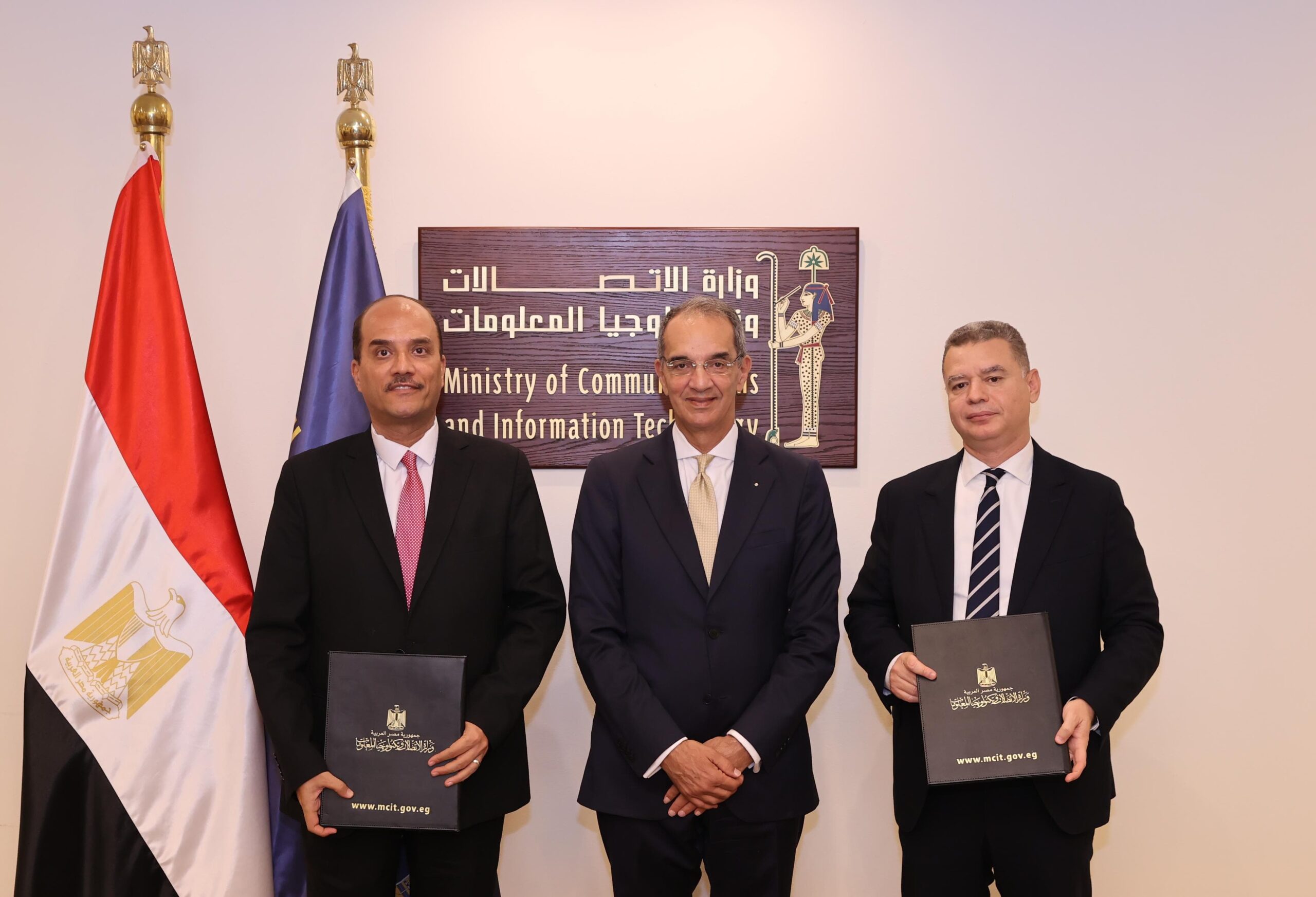 وزير الاتصالات يشهد توقيع اتفاقية تعاون بين “إيتيدا” وجامعة العريش لبناء القدرات الرقمية لطلاب الجامعة وأبناء محافظة شمال سيناء