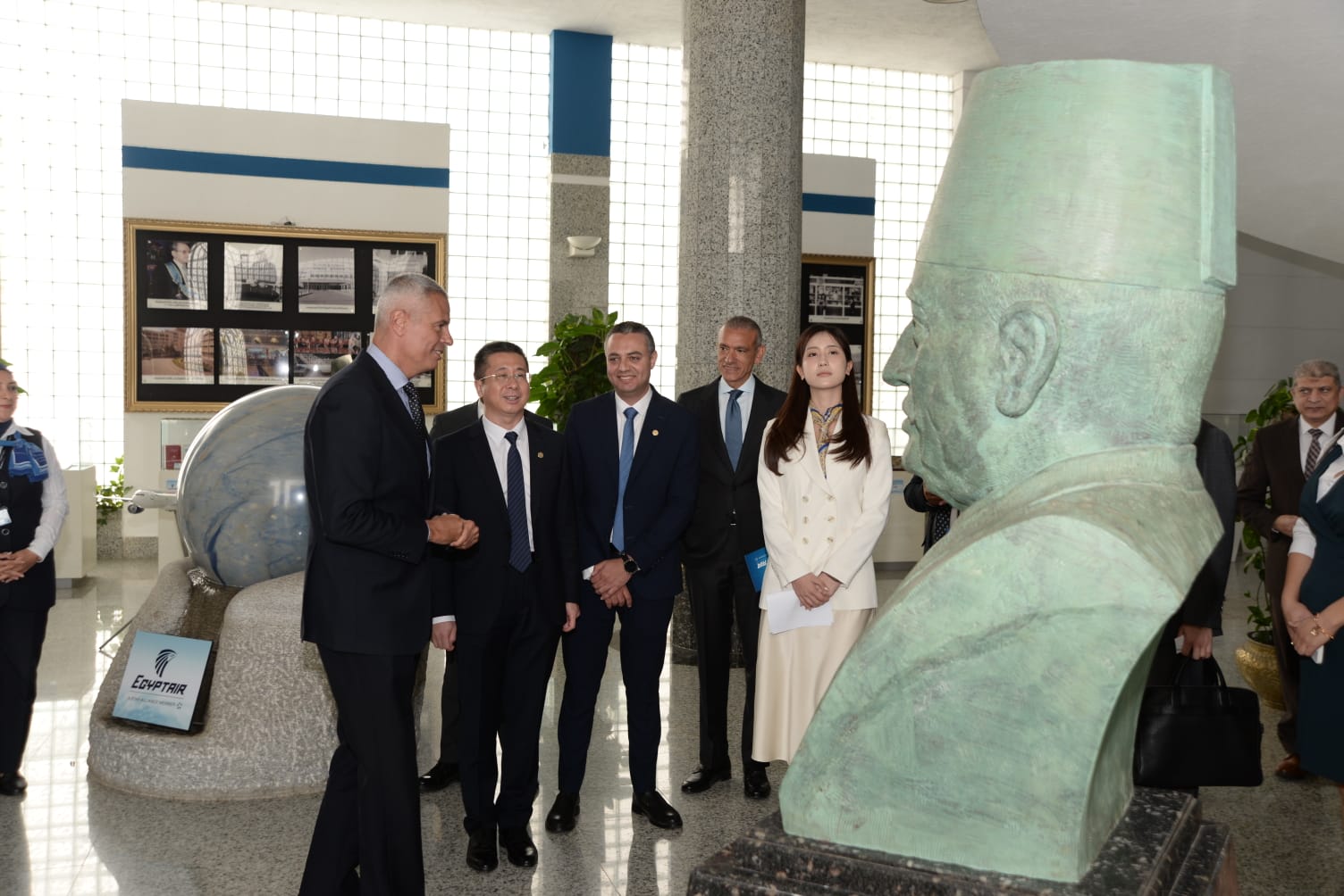 تعـــاون استراتيجي بين مصر للطيران وهواوي لتعزيز مزايا السفر والتحول الرقمي في مصر