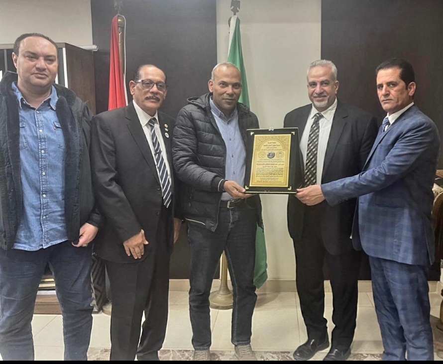 نماذج مضيئة في سماء الوطن … المهندس محمد متولى … قيادة تنفيذية تجسد دولة القانون وروح العداله والتواصل الانسانى المجتمعى بمدينة الشروق … كتب الشريف المستشار إسماعيل الأنصارى